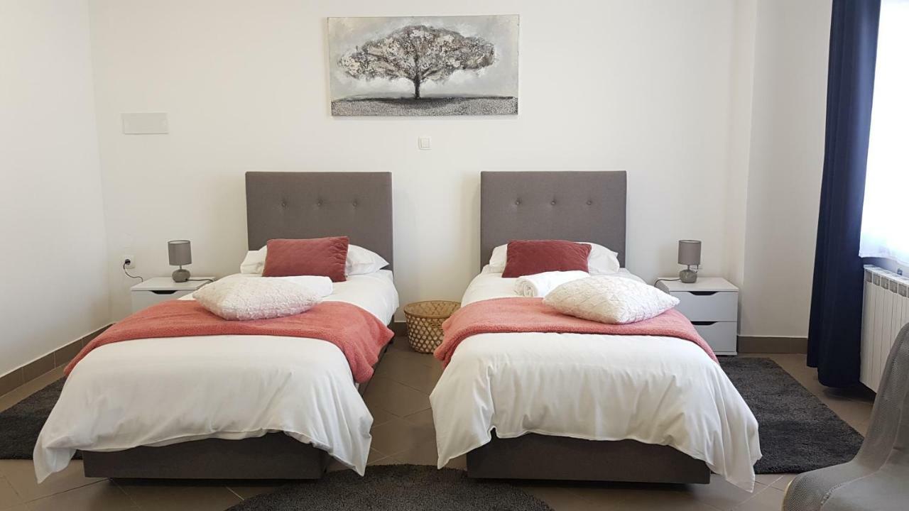 Marko Airport Rooms Velika Gorica Exterior photo